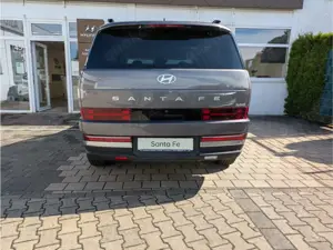 Hyundai SANTA FE HEV INTRO EDITION 1.6 T-GDI 6-AT 4WD Winterreifen Bild 4