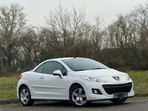 Peugeot 207 Filou guter Zustand Tüv Neu