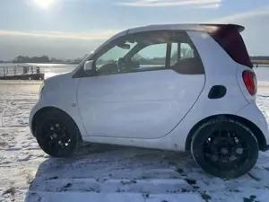 smart forTwo Smart 453 Cabrio Prime Ausstattung 90 PS TÜV Neu Bild 3