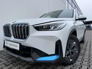 BMW iX1 xDrive 30 LMR Parkass DAB LCPlus WideSc