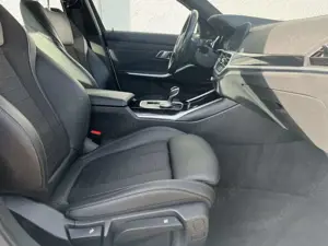 BMW 320 e Limousine Sport Line HK HiFi DAB WLAN Shz Bild 4