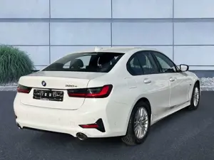 BMW 320 e Limousine Sport Line HK HiFi DAB WLAN Shz Bild 3