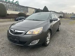 Opel Astra 1.7 CDTI Caravan DPF Edition Tüv neu