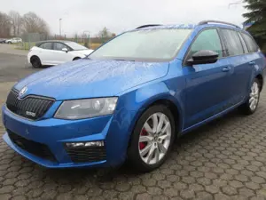 Skoda Octavia 2.0 TDI DSG Combi RS 4x4 NAVI/LEDER/AHK