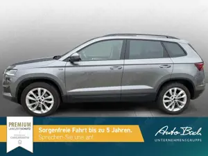 Skoda Karoq Drive 2.0 4x4 TDI DSG  LED AHK Carplay Bild 2