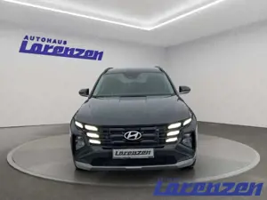 Hyundai TUCSON Trend 1.6 T-GDi DCT Navi Digitales Cockpit LED App Bild 2