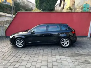 Audi A3 Sportback 30 1.6 TDI SPORT Bild 3