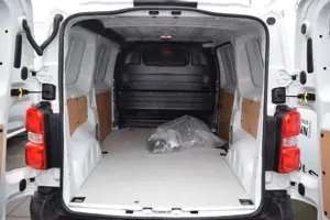 Peugeot Expert Kasten Standard Bild 5