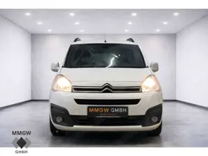 Citroen Berlingo Kombi Shine 1.2 PureTech 110 Klima/Export Bild 2