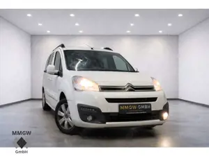 Citroen Berlingo Kombi Shine 1.2 PureTech 110 Klima/Export Bild 3