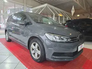 Volkswagen Touran Active+1.HAND+AHK+ACC+NAVI+KAMERA+LED+