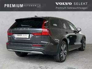Volvo V60 Cross Country B4 AWD Diesel Ultimate 360°/AHK/Standhzg./Pano Bild 2