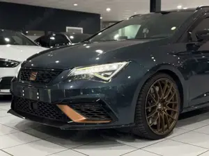 SEAT Leon ST Cupra R 300 4Drive*KAMERA*ALCANTARA*BOSE Bild 3