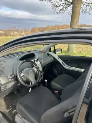 Toyota Yaris Toyota Yaris 1.0 Bild 2