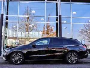 Mercedes-Benz CLA 200 d SB Progress-Adv.-Plus/AHK/Pano/Distr. Bild 2