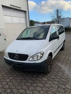 Mercedes-Benz Vito Vito 115 CDI 4MATIC Kompakt DPF Aut.