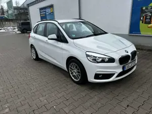 BMW 218 2er Active Tourer 218i Active Tourer Aut. Advantage Bild 3