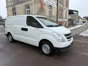 Hyundai H-1 H-1 2.5 CRDi Travel Classic