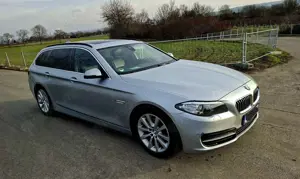 BMW 520 520d Touring Aut. Luxury Line