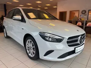 Mercedes-Benz B 250 e Style Automatik