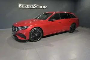 Mercedes-Benz E 300 de T AMG/DIGITAL LIGHT/360'/SOUND/DISTRO