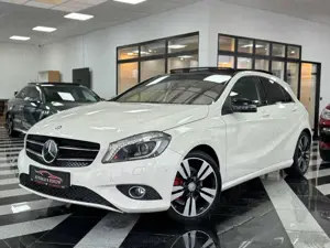 Mercedes-Benz A 180 A180 7G-DCT"BlueEfficiency"PANO"STYLE"NAVI"LEDER