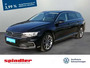 Volkswagen Passat Variant GTE 1.4 TSI DSG / Navi, LED, RFK