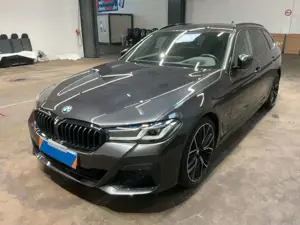 BMW 520 i M Sport Laser+AHK+Kamera+ACC+Luft+VirtCP