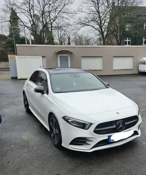 Mercedes-Benz A 250 A 250 7G-DCT AMG Line