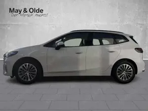 BMW 218 Active Tourer i Aut. Luxury Line LED Navi Bild 2