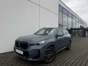 BMW X1 sDrive18dA M-Sport AHK SHZ DrivAss Parkass