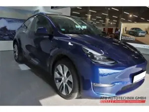 Tesla Model Y Long Range DUAL MOTORS Panorama Navi digitales Coc Bild 5