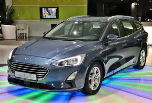 Ford Focus Turnier Automatik*ALU*LED*NAVI*SHZ*KLIMA*