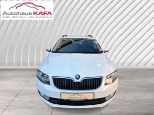 Skoda Octavia Ambition**1.HAND/PDC/SHZ**