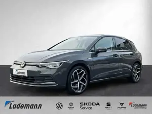 Volkswagen Golf VIII 1.5 TSI Style LED+NAVI+ACC+PARK-ASSIST