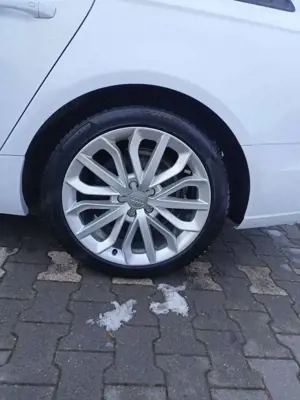 Audi A6 A6 Avant 2.8 FSI multitronic Bild 5