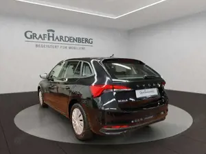 Skoda Scala Essence 1.0 TSI DSG AHK Sitzheizung LED Bild 4