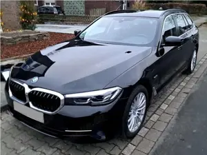 BMW 530 e NaviProf*LED*elekSitz*DAB*Tempo*Park*1Hand