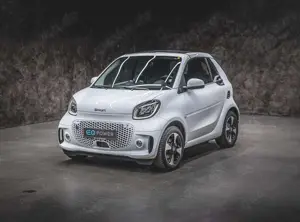 smart forTwo EQ cabrio passion EXCLUSIVE |WHITE-WHITE|