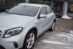 Mercedes-Benz GLA 180 Bild 2