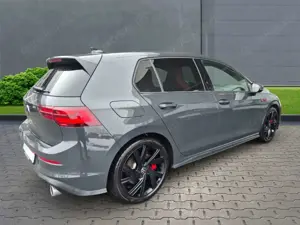 Volkswagen Golf VIII GTI+Alufelgen+Navi+Lenkradheizung+Klimaautom. Bild 4