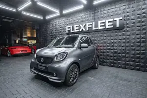 smart forTwo Turbo Brabus Style Coupe JBL Kamera Bild 5
