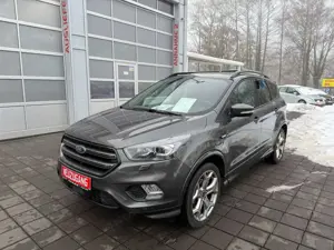 Ford Kuga ST-Line*SCHECKHEFT+TEILLEDER+PANORAMA+AHK*