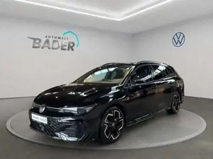 Volkswagen Golf VIII Variant ACC Pano HK AHK LED 1.5 eTSI 110 k...