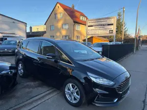 Ford S-Max Titanium Autom. Sihzg PTS Navi  1.Hd