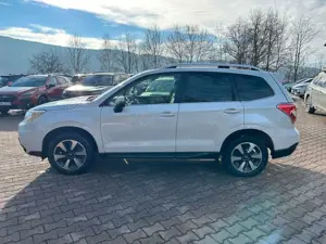 Subaru Forester 2.0D Exclusive, Motor Neu, AHK Bild 2