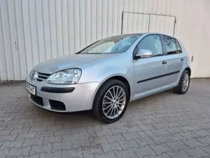 Volkswagen Golf V Lim Trendline KLIMATRONIC, 2.HD, TÜV 2/27