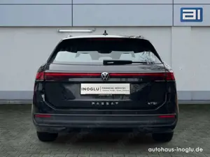 Volkswagen Passat 1.5 eTSI OPF DSG Navi+LED+Lenk/SHZ+R-Kam+DAB+ Bild 4