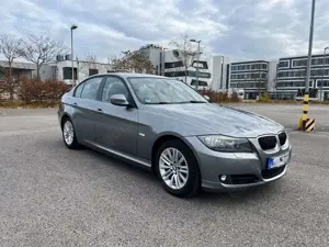 BMW 320 320d DPF LCI Xenon PDC Navi Tempomat Bild 5