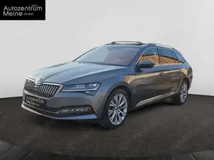 Skoda Superb Superb Combi Style*AHK*PANO*SHZ*ACC*MATRIX*360°